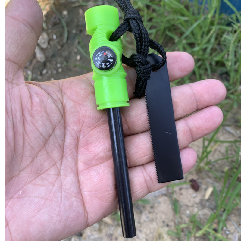 Survivor Long Style Three-in-O - đánh giá và giá Fire Starter Flint